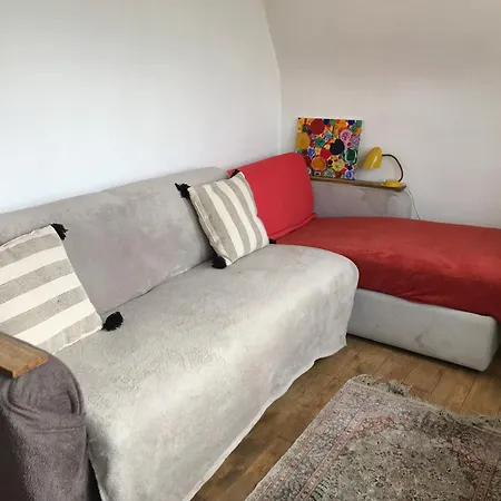 Sharing Flat בית אירוח